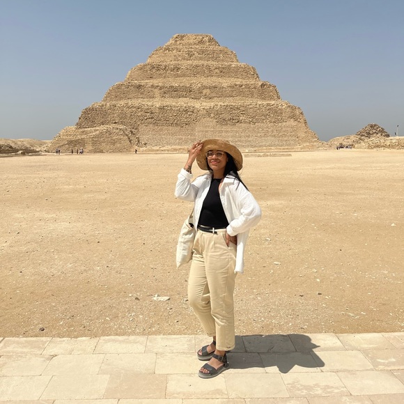 Posh Ambassador ♥️ Meet Your Seller - Picture 2 of 9